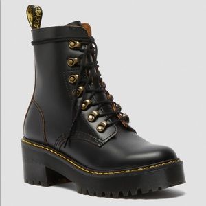 Doc marten Leona boots